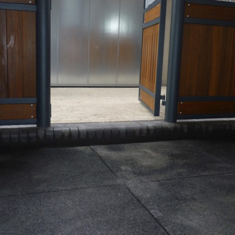 Module Stables Tapis pour écurie en caoutchouc recyclé Module Stable